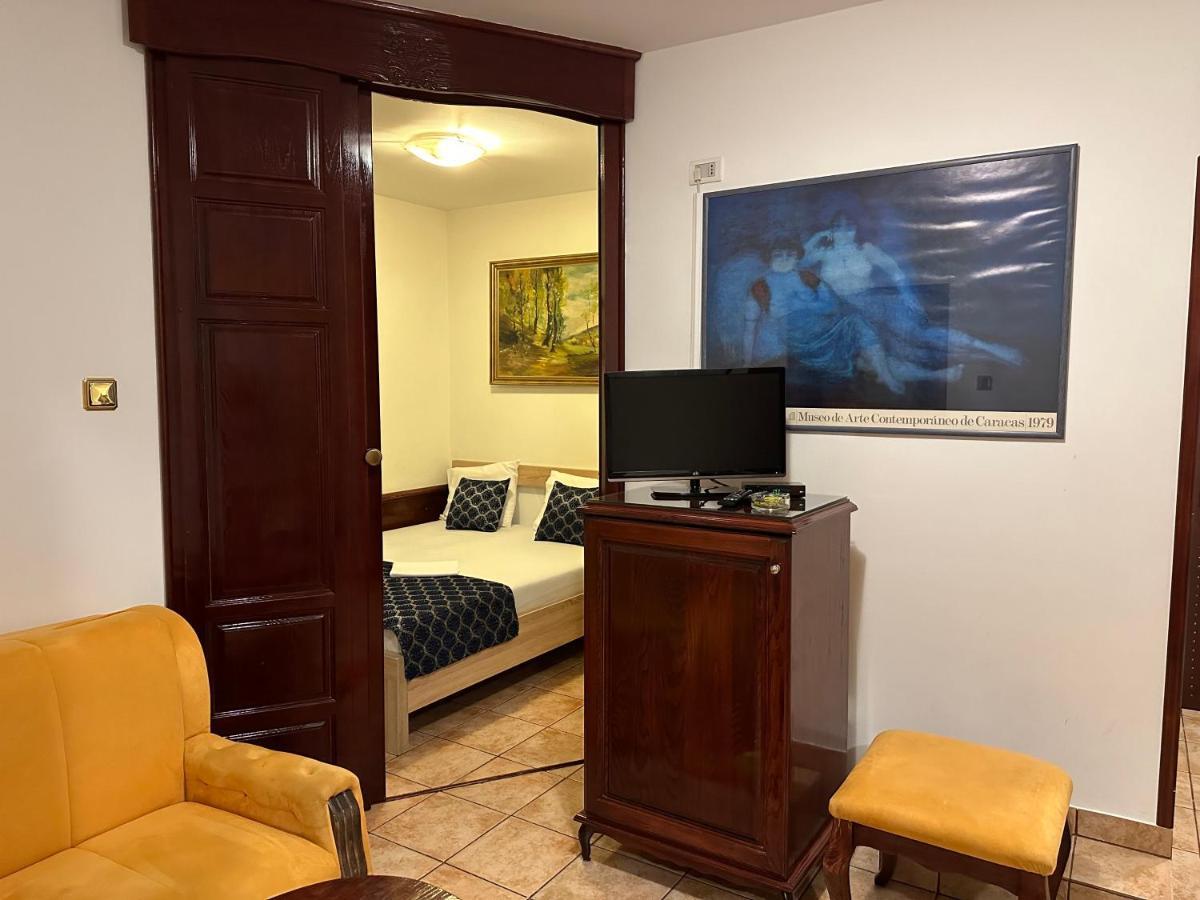 Beatrix Lux 3* Budva
