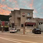 Beatrix Lux Hotel